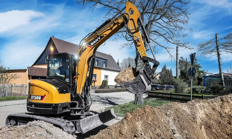 Escavatore Sany SY50U - Heavy Equipment