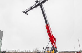 Reach Stacker Sany SRSC45H9G5 - Heavy Equipment