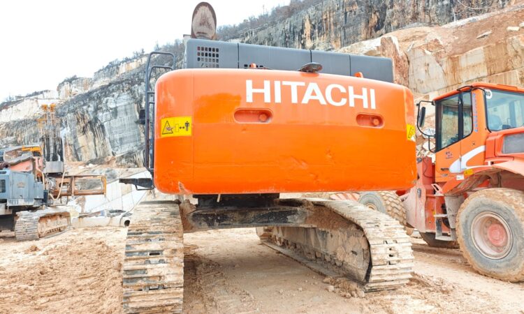 hitachi Z470