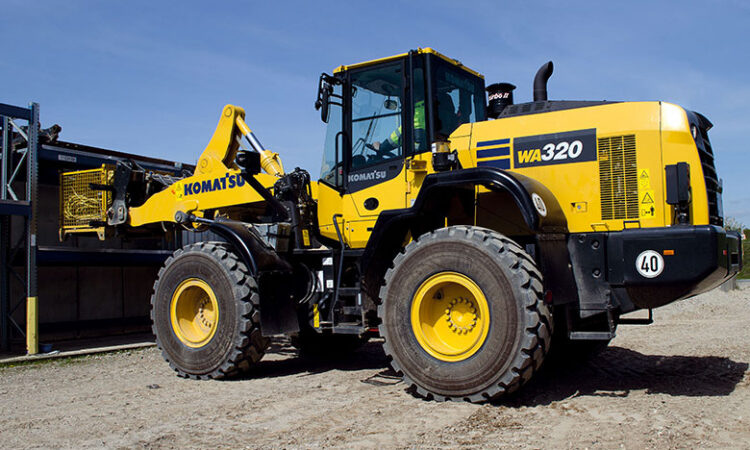 komatsu 320