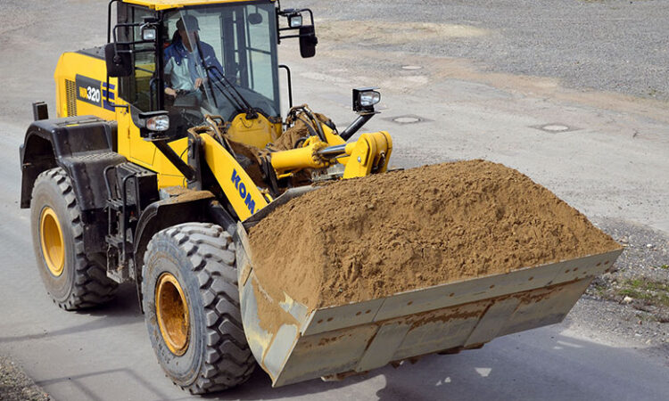 komatsu 320